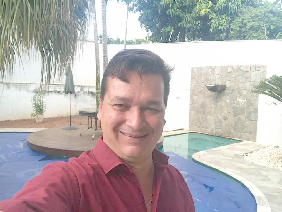 Virando mais uma página de vida hoje, Rafael Cavalin Neto será alvo de cumprimentos de seus amigos e familiares. As felicitações especiais ele recebe de seus pais, Roberto Cavalin e Silvia, e também de sua irmã Natália. Parabéns Rafael, saúde e paz para esta nova etapa da vida. Feliz dia e feliz aniversário 