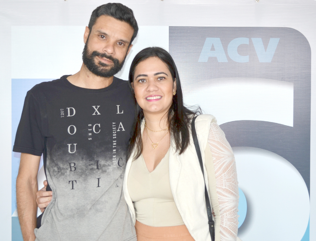 Danilo Capassi Pimenta e Sarah Monteiro Capassi prestigiando almoço festivo promovido pela ACV e realizado no último dia 16 no Clube dos 40 em comemoração ao “Dia do Comerciante”