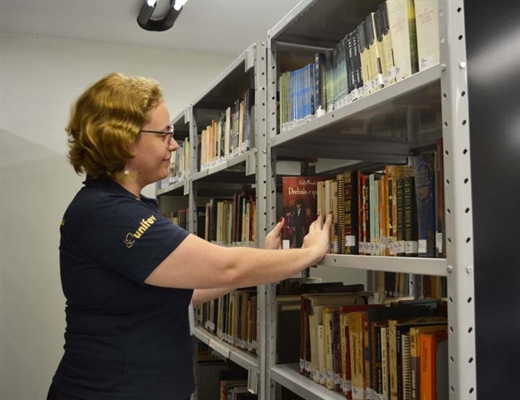 Bibliotecas reúnem acervo com mais de 100 mil livros