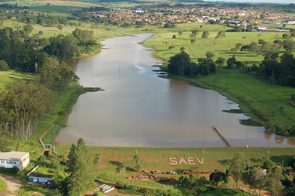  Desassoreamento: Engenheiro da Secretaria Estadual de Agricultura faz análise da represa de captação