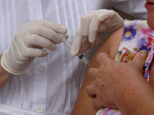 Vacina contra a gripe é prorrogada mais uma vez