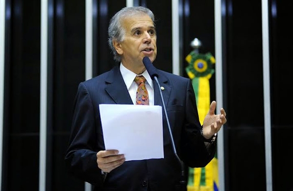 Edinho Araújo reforça posição contra pedágio em ponte