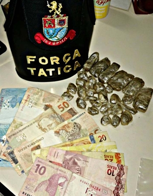 Rapaz de 20 anos é detido com trinta porções de maconha no bairro Palmeiras I