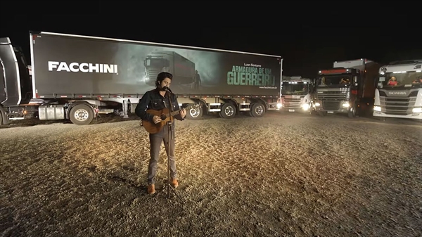  Clipe gravado em Votuporanga foi lançado nacionalmente pelo cantor em suas redes sociais e nas plataformas digitais (Foto: Reprodução/Redes sociais)