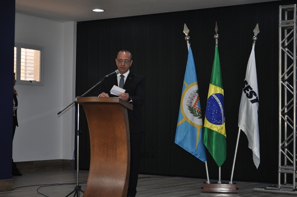 O presidente da CNT e dos Conselhos Nacionais do Sest e do Senat, Vander Costa, falou sobre os serviços prestados na unidade de Votuporanga (Foto: Érika Chausson/A Cidade)