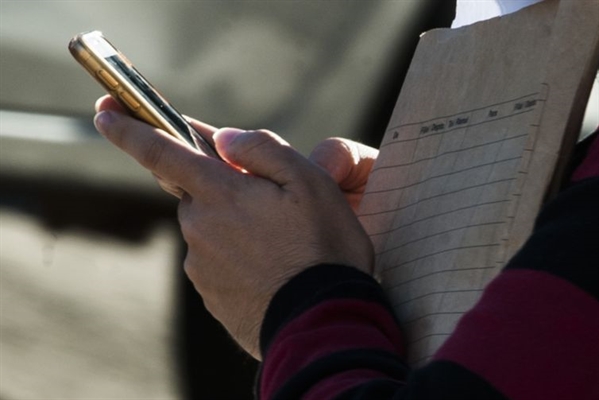 Em novembro, 1,5 milhão de celulares foram desligados no país (Foto: Agência Brasil)