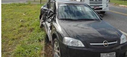 Colisão em rodovia mata primeira-dama de Floreal