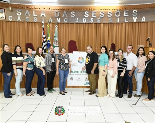 De acordo com os organizadores, o encontro propôs avanços e reforça o compromisso com a proteção social  (Foto: Prefeitura de Álvares Florence)