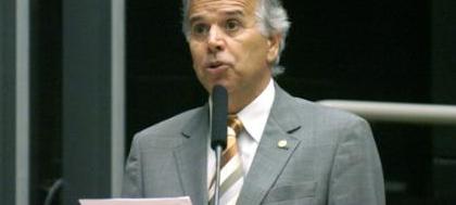 Edinho defende a duplicação na tribuna