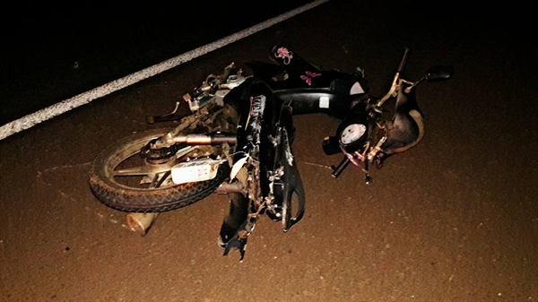 Duas pessoas ficam feridas em batida na SP-320