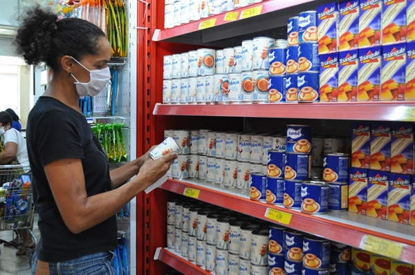 Supermercados e indústrias de Votuporanga seguem funcionando, mas precisam respeitar regras (Foto: A Cidade)
