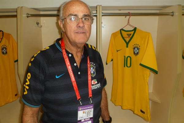 Em 2014, Pedro Basso trabalhou na Seleção Brasileira Sub-21 (Foto: Arquivo Pessoal)