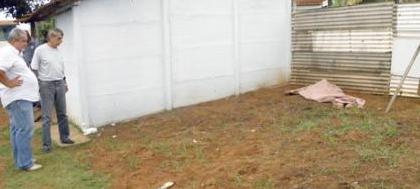 Pedreiro é morto degolado na Vila das Paineiras