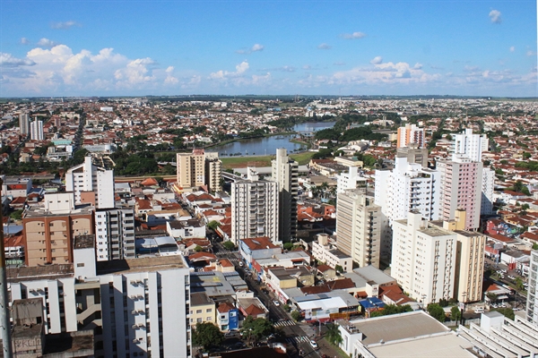 Em Rio Preto, a ocupação é maior de 90%, sendo 120 dos 133 leitos ocupados no Hospital de Base, que atende pacientes do município e outras 100 cidades da região (Foto: Prefeitura de São José do Rio Preto)