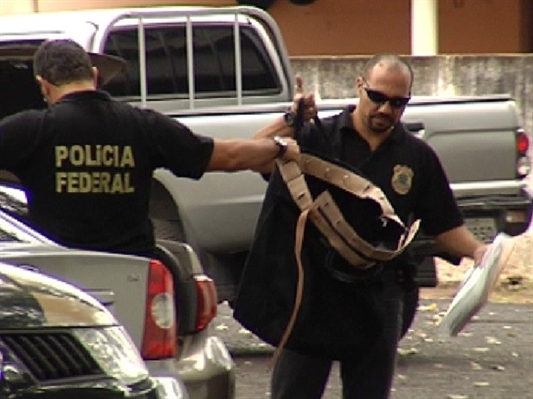 Juiz de Ouroeste bloqueia bens de 16 empresas