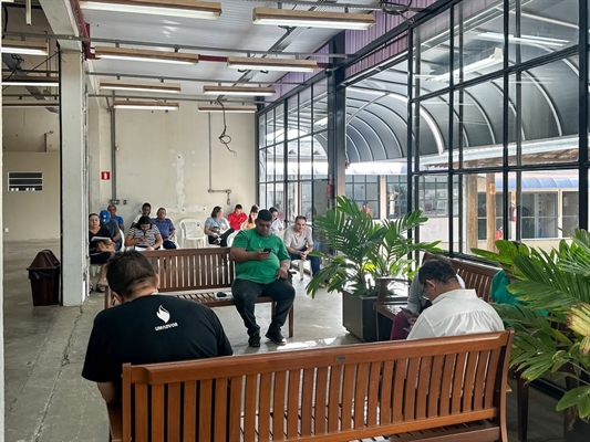 Com vagas ainda a serem preenchidas, o Max Atacadista prorrogou o mutirão de empregos na cidade até às 18h de hoje (Foto: Prefeitura de Votuporanga)