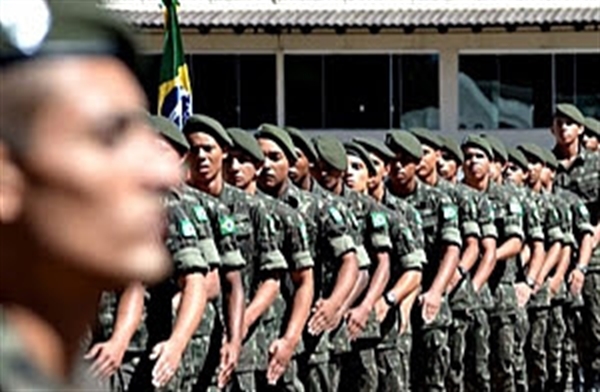 A estimativa da Junta de Serviço Militar de Votuporanga é que este ano sejam alistados aproximadamente 600 jovens nascidos em 2000 e anos anteriores (Foto: Divulgação/Prefeitura de Votuporanga)