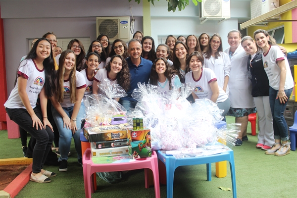 Cada sacola veio repleta de capricho, dedicação e cuidado (Foto: Santa Casa de Votuporanga)