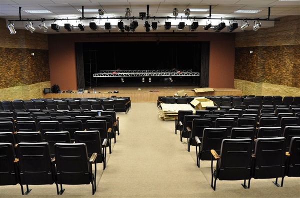 Artistas da cidade podem se inscrever na 14ª Mostra de Teatro “Deco D’Antônio” (Foto: Prefeitura de Votuporanga)