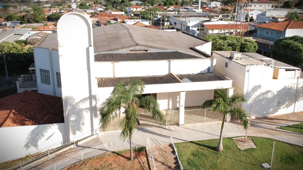 A festa tem o objetivo de arrecadar fundos para a construção da nova sede da Paróquia, que está localizada no Pozzobon (Foto: Divulgação)