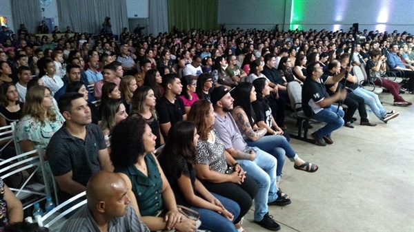 A Igreja Apostólica Plenitude de Vida ficou lotada na Conferência Redenção (Foto: Divulgação)
