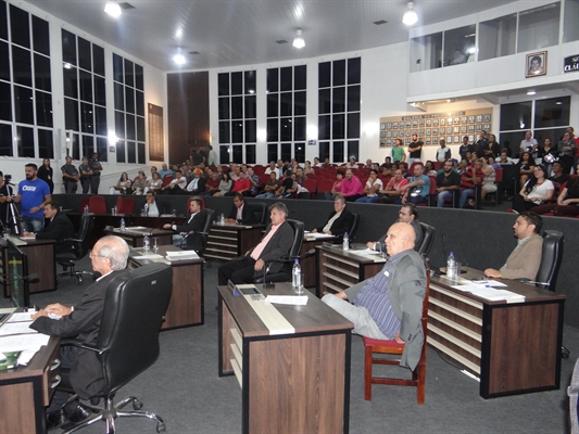 Todos os parlamentares votaram contra o pedido de cassação do vereador Dr. Ali (PV) (Foto: Daniel Castro/A Cidade)