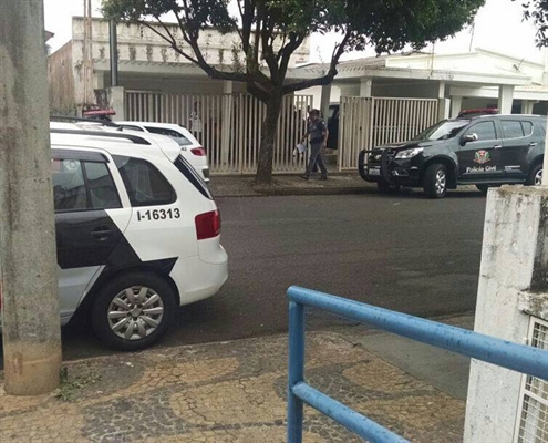 Corpo de idoso foi encontrado no interior de residência, na rua Goiás, ontem pela manhã
