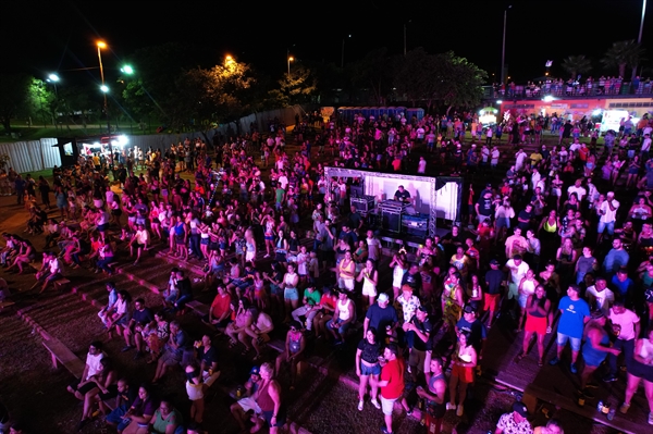 Milhares de pessoas já passaram pelo Carnaval Votu Show 2024 (Foto: Prefeitura de Votuporanga)