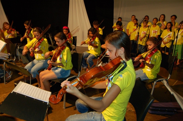 Para realizar a matrícula, a criança ou adolescente interessado deve comparecer à sede do Polo, acompanhado pelos pais ou responsáveis legais (Foto: Prefeitura de Votuporanga)
