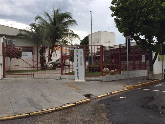 O PAT de Votuporanga fica na rua Barão do Rio Branco, 4497; o horário de atendimento é das 8h30 às 16h30 (Foto: Érika Chausson/A Cidade)