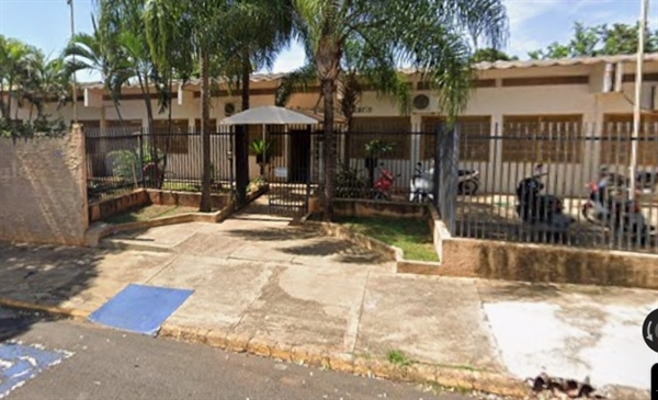 Um pai e o diretor da escola "Professor Benedito Israel Duarte" trocaram agressões na tarde de ontem em Votuporanga (Foto: Prefeitura de Votuporanga)