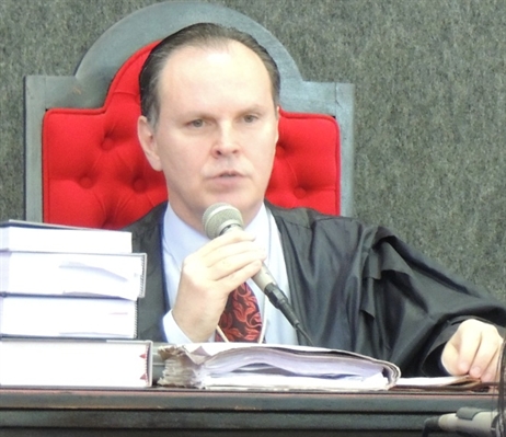Primeiro julgamento de 2013 acontece agora no Fórum 