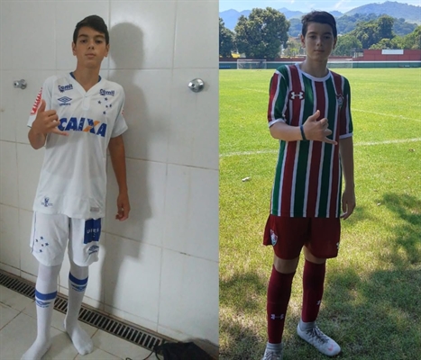 Rafagol com as camisas do Cruzeiro e do Fluminense; centroavante tem faro de gol (Foto: Arquivo Pessoal)