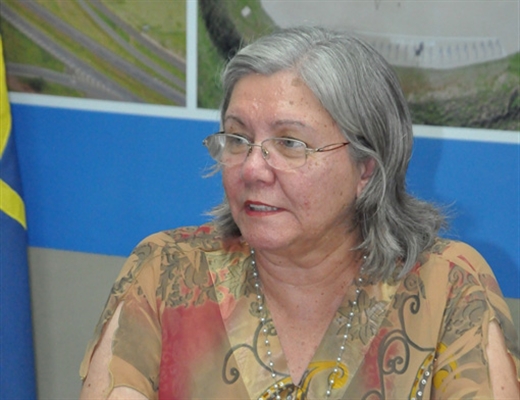 Márcia Reina, secretária Municipal da Saúde; pasta não utilizará veneno para combater escorpiões (Foto: Prefeitura de Votuporanga)