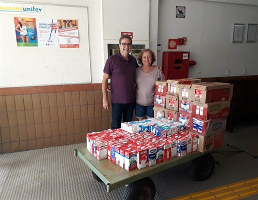 As atividades incluíram a doação de sangue, arrecadação de leite e o plantio de diferentes espécies de árvores (Foto: Unifev)