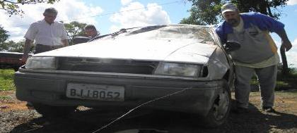 Homem de 38 anos morre em capotamento na Péricles
