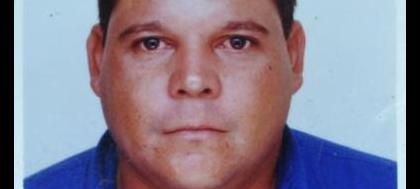 Homem é encontrado morto dentro de casa