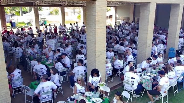 O evento arrecada recursos financeiros para a Comunidade Pater Noster  (Legenda: Comunidade Pater Noster)