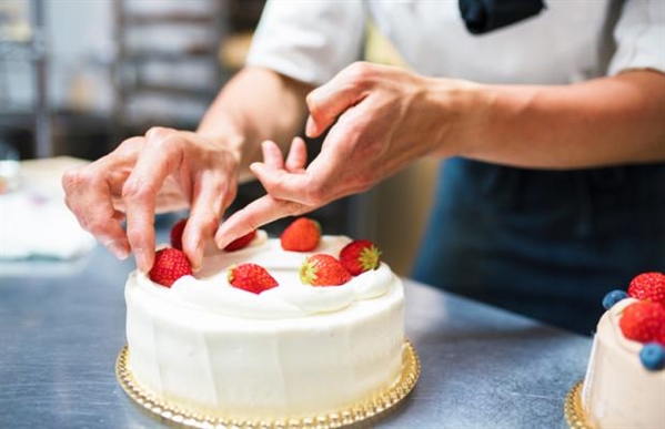 Entre os dias 13 e 22 de maio será oferecido o curso gratuito “Auxiliar de Padaria e Confeitaria” (Foto: Reprodução)