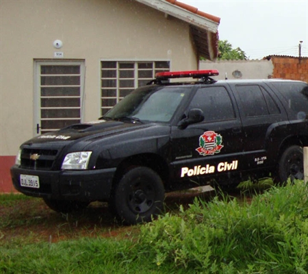Mulher de 44 anos é presa pela Dise no Jd. Monte Alto