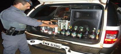 Polícia acaba com festa movida a cocaína e álcool