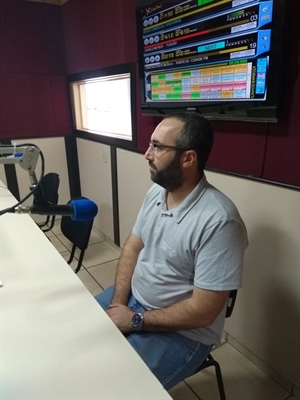 O chefe do Cartório Eleitoral de Votuporanga, Robson de Oliveira, foi entrevistado na Cidade FM (Foto: A Cidade)