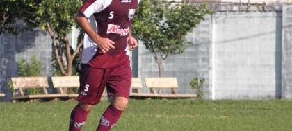 Volante Lucas, ex- América, treina no CAV