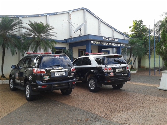 MP e Polícia Civil cumprem mandados na região