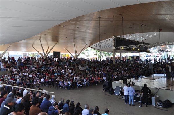 A Orquestra Facmol se apresentou na Conca Acústica (Daniel Castro/A Cidade)