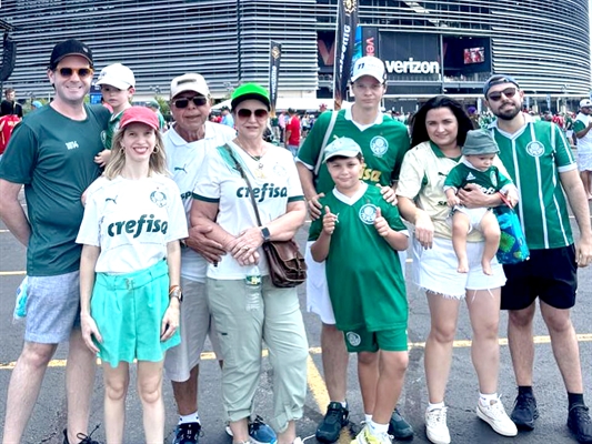 O deputado Carlão Pignatari e sua família estão nos Estados Unidos torcendo pelo Palmeiras na Copa do Mundo de Clubes da Fifa (Foto: Redes Sociais)