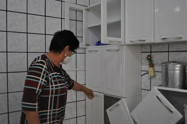 Entidade assistencial de Votuporanga foi saqueada neste fim de semana por ladrões, levaram alimentos e utensílios domésticos  (Foto: A Cidade)
