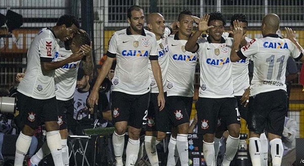 Corinthians encara o Boca Juniors