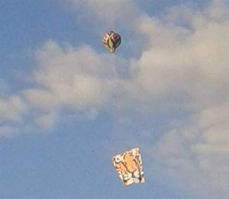 Balão é flagrado sobrevoando Votuporanga