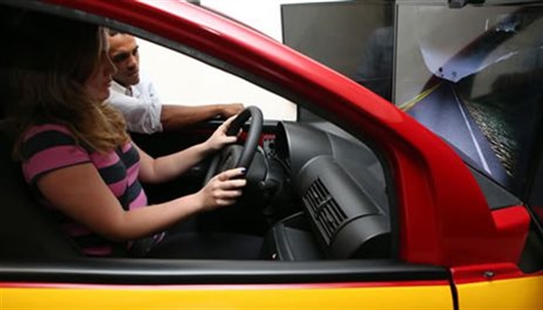Uso de simuladores de direção veicular em autoescolas passa a ser facultativo - Divulgação/Ministério das Cidades